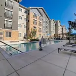 Waterwalk San Antonio At The Rim